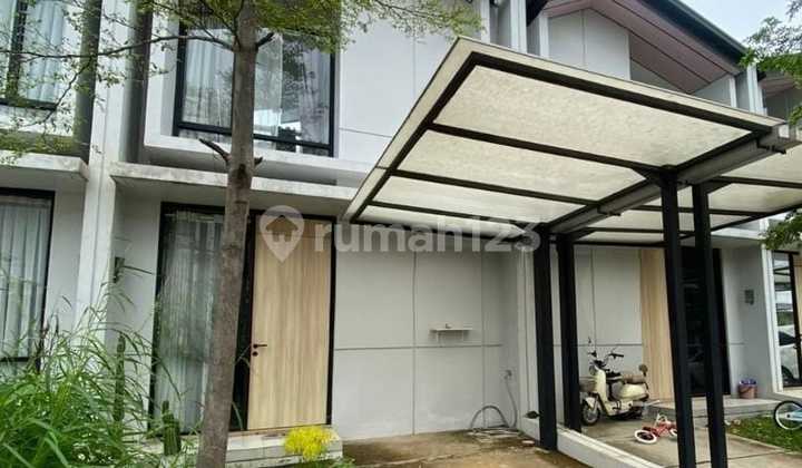 FOR RENT WATERFRONT CLUSTER HOUSE Lippo Cikarang