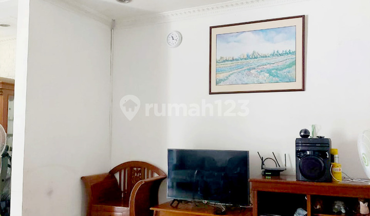 Dijual Murah Rumah 3+1 KT Siap Huni di Beverly Lippo Cikarang 2
