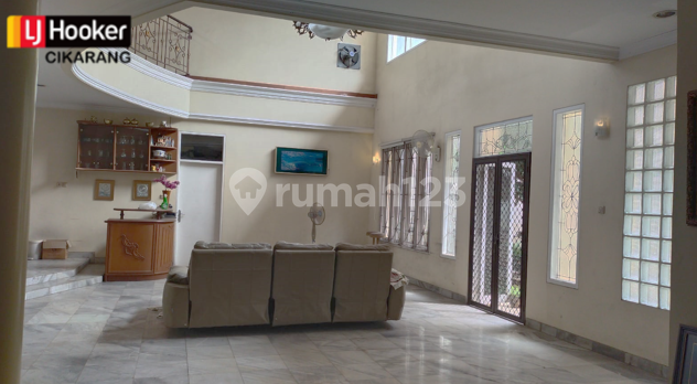 di  Rumah Cluster Taman Sentosa Lippo Cikarang, Cikarang