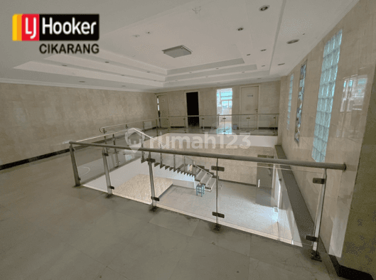 di Di  Gudang Jababeka 1, Bekasi