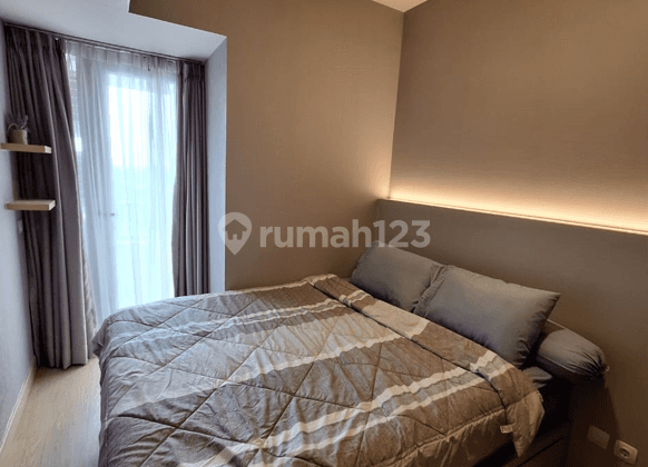 Disewa Apartemen Newport Orange County  2