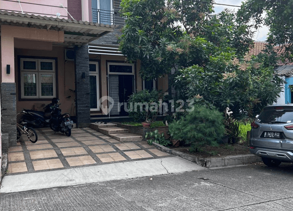 Dijual Rumah Siap Huni Cluster Beverly 1