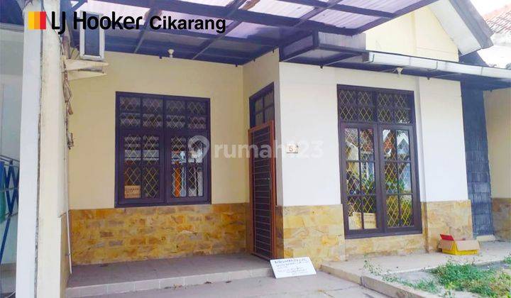 Dijual Dan Disewakan Rumah di Beverly Lippo Cikarang Bagus 1