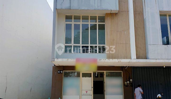 Ready-to-operate Cosmo Bagus Shop House in Lippo Cikarang. 1