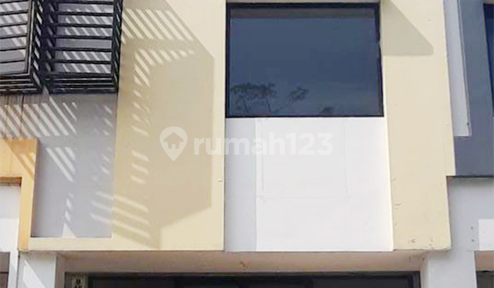 Dijual Ruko Podium Mataram Lippo Cikarang Lokasi Strategis