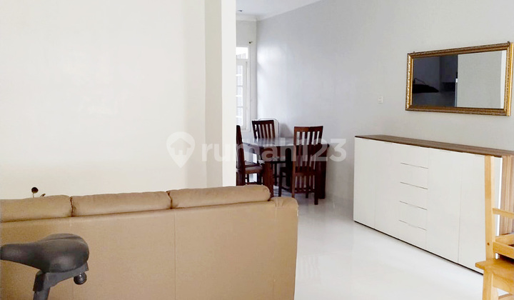 Dijual Rumah Siap Huni 3+1 KT Cluster Meadow Green Lippo Cikarang 2