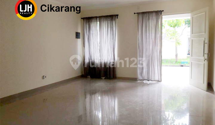 For Sale For Rent House in Ambrosia Lippo Cikarang Nice And Large 2