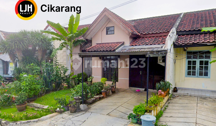 Dijual Murah Rumah Full Furnished 2+1 KT Beverly Lippo Cikarang
