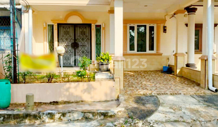 Dijual Rumah 4 KT Bagus Siap Huni di Meadow Green Lippo Cikarang 2