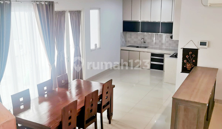 For Rent: House in Vassa Terrace Lippo Cikarang, Good Condition, Ready to Occupy. 2