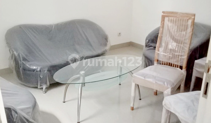 Dijual Rumah Siap Huni Semi Furnished di Elysium Lippo Cikarang 2