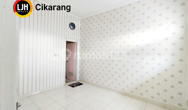 For Sale: Ready-to-Occupy House in Sriwijaya Simpruk 2 Cluster, Cikarang