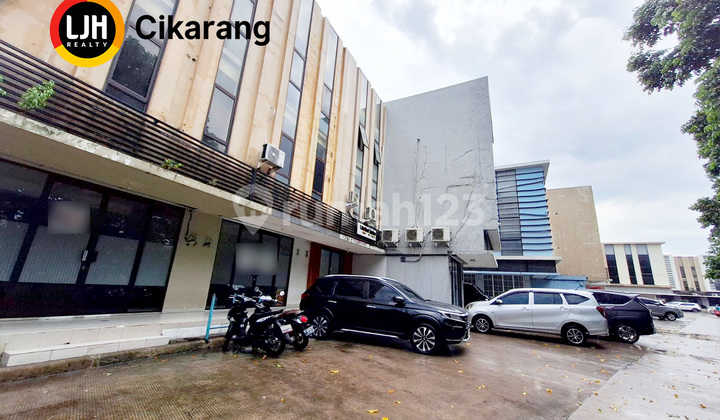 Jual & Sewa Ruko Magnetica 3 Lantai Siap Pakai di Lippo Cikarang