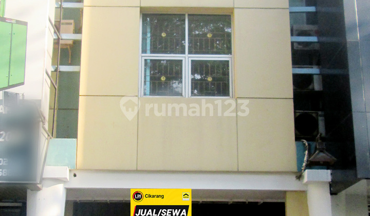 Jual & Sewa Ruko Menteng 3 Lantai Hadap Jalan di Lippo Cikarang
