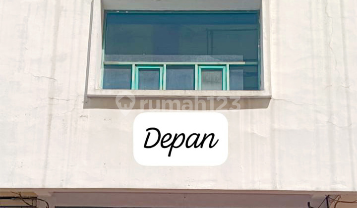 For Rent: 4-Story Yellow Shop House on Jl Raya Cibarusah, South Cikarang