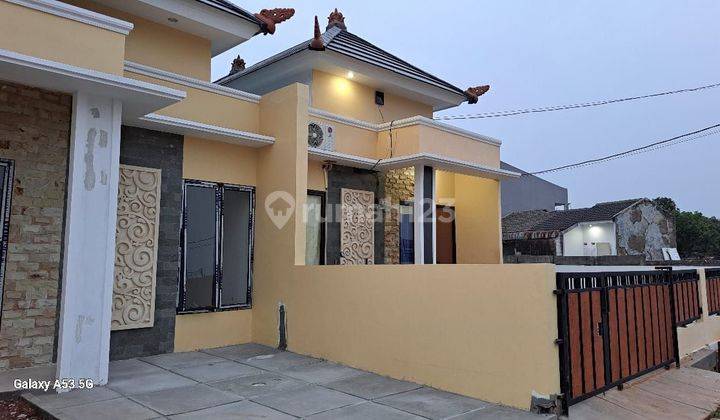 Rumah Gaya Bali Modern Siap Huni Dekat Kota Bekasi  2