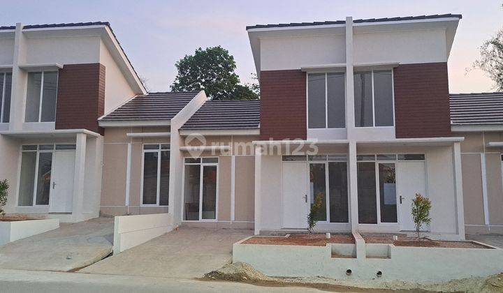 Rumah Di Jalan Utama Mezzanine Siap Huni Di Gcv 1