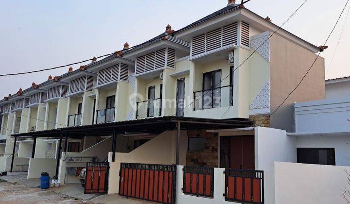 Rumah 2 Lantai Fasilitas Taman Setu Bekasi  2