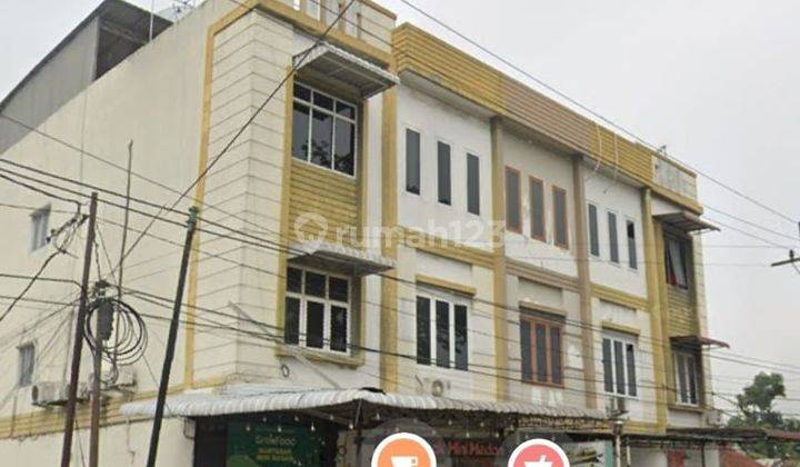 Rumah di Jalan Perjuangan 3 Lantai 1