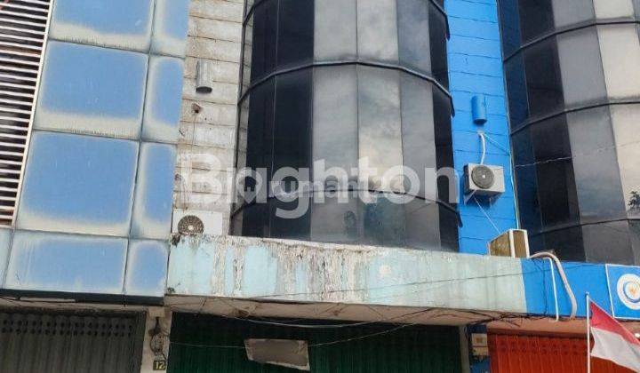 Ruko 3 lantai di lokasi strategis dekat Bandara Juanda 1
