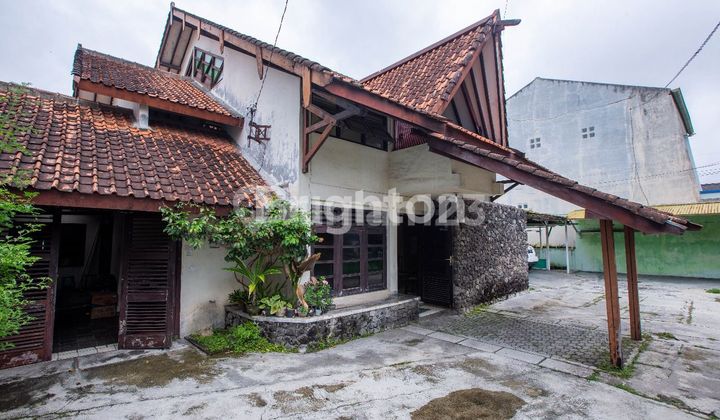 Rumah 2 lantai