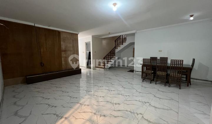 Rumah Mewah Siap Huni Di Bukit Gading Mediterania - Investasi Terbaik Di Kelapa Gading!