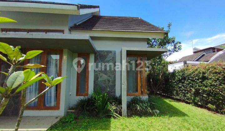 Rumah Villa siap huni ciwaruga bandung 1
