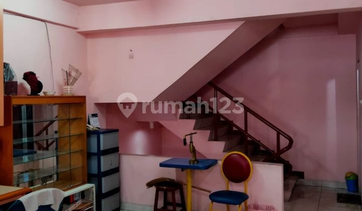 Ruko bagus siap pakai di komplek setrasari mall kota bandung 2