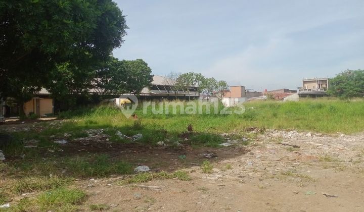 Gudang hitung tanah di mainroad jalan Soekarno hatta bandung