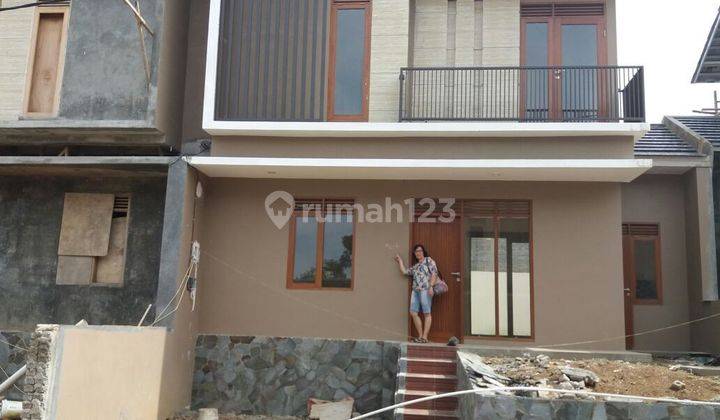 Rumah bagus terawat di pesona Bali cigugur ciwaruga bandung barat 1
