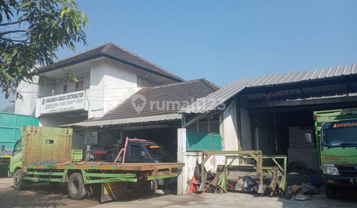 Gudang strategis akses kontainer di  mainroad jalan cisaat kutawaringin kabupaten bandung  1