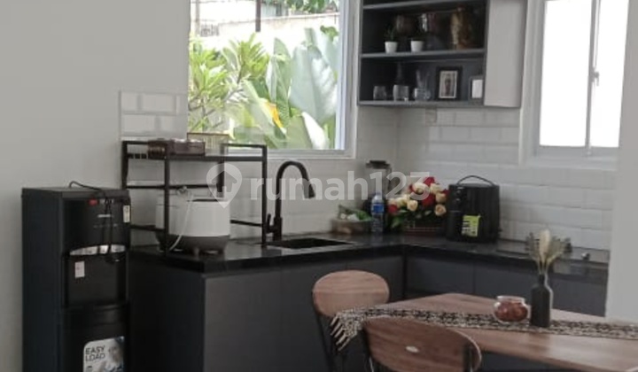 Nice House Ready to Live In, in the Kopo Permai Cluster, Bandung. 2