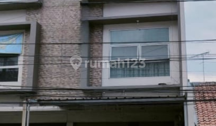 Ruko Bagus Siap Huni Di Mainroad Taman Kopo Indah Bandung