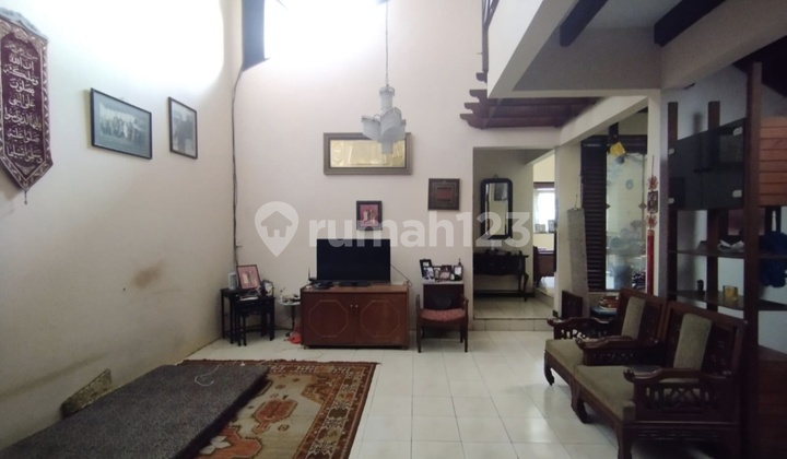 Rumah Klasik Terawat Di Parakan Batununggal Bandung 2