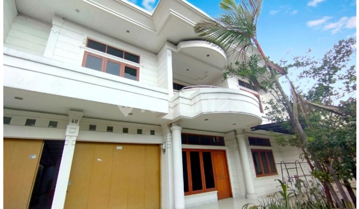 Rumah Bagus Terawat Siap Hunidi Saysp Jalan Karapitan Bandung