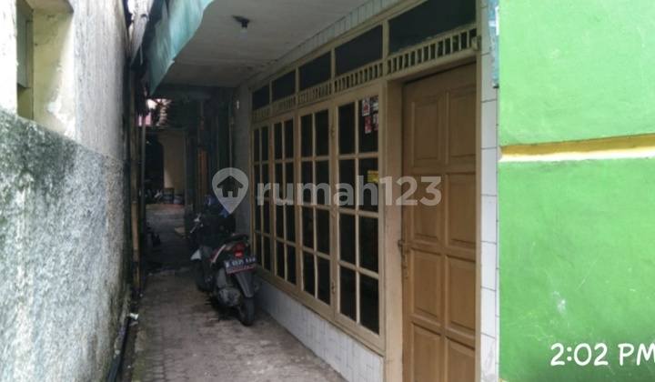 Cheap House in Alley on the Side of Dewi Sartika Street, Bandung City 2