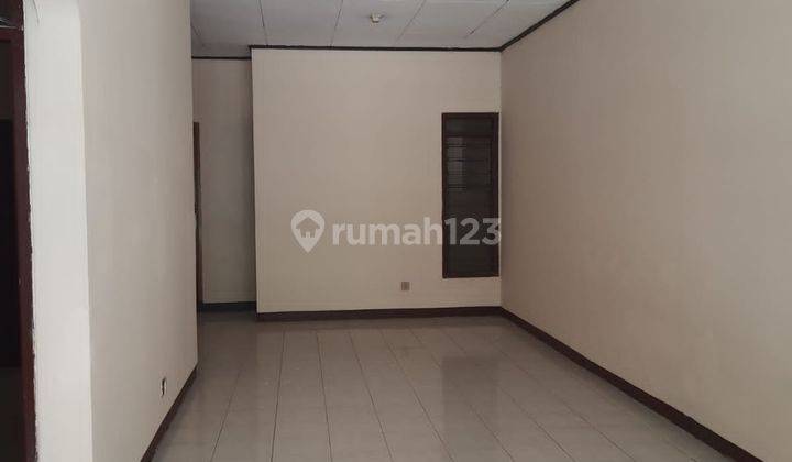 Dijual Rumah di Lokasi Strategis 2