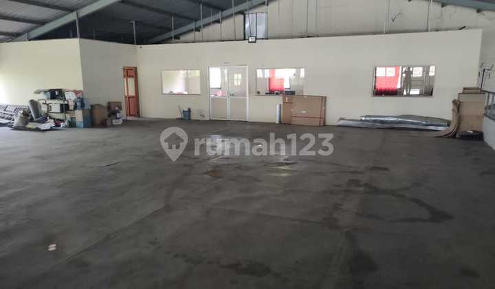 Gudang bagus lokasi pergudangan tdk banjir 4