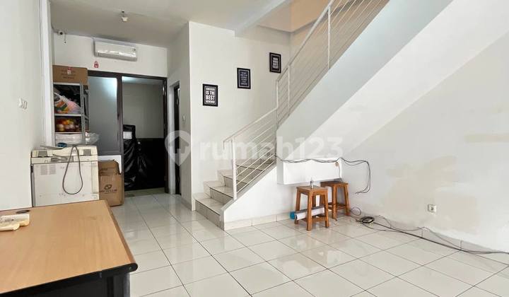 Ruko 2 Lantai Rapih Dan Terawat Siap Pakai