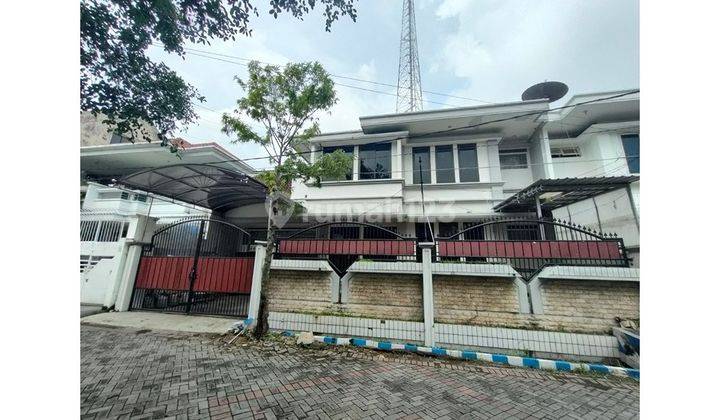 Rumah Simpang Darmo Permai Selatan 1