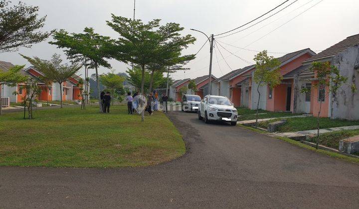 Rumah Murah Depan Taman di Citra Maja Raya  2