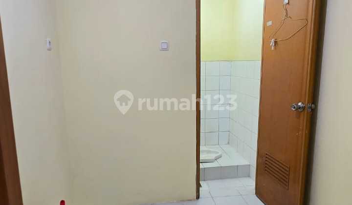 Cheap Sale Ready-to-Occupy Fully Furnished Apartment at Grand Palace Kemayoran Central Jakarta