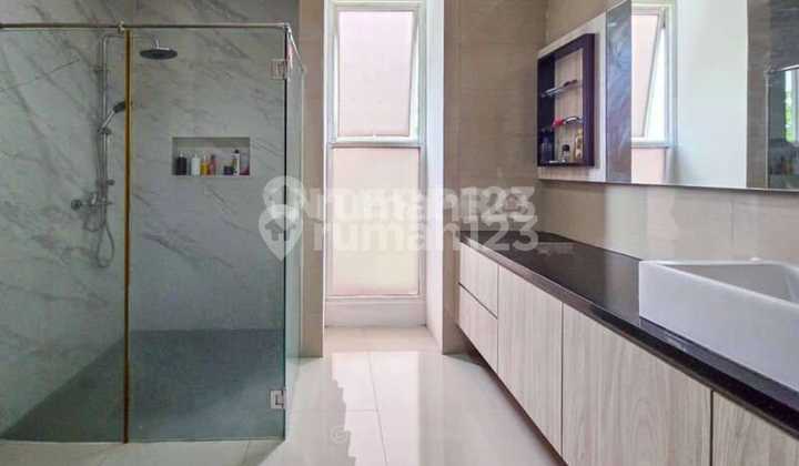 Jual Rumah Furnished Renovasi Baik Duri Kepa SHM NEGO Ayo Cepat Hubungi Kami! 2