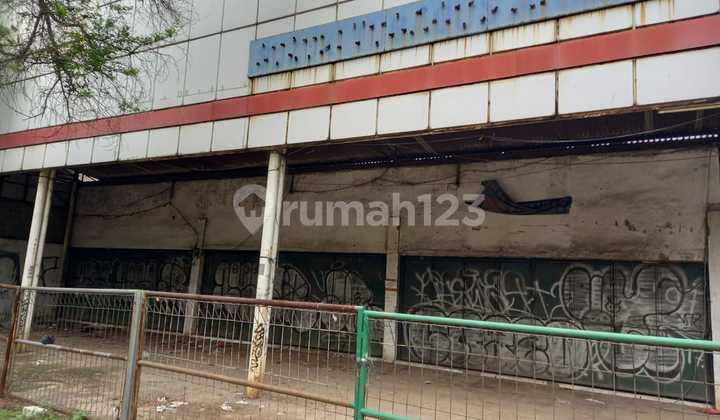 Sell Fast, Sure Profit Showroom/Business Space in Tubagus Angke, Suitable for Business with HGB, Contact Us! Sell Fast, Sure Profit Showroom/Business Space in Tubagus Angke, Suitable for Business with HGB, Contact Us!