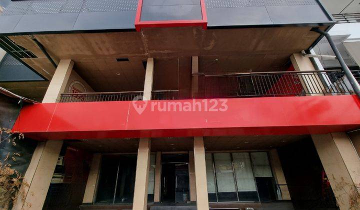 Disewakan Ruang Usaha Tebet SHM Dua Lantai 1