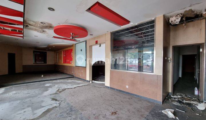 Disewakan Ruang Usaha Tebet SHM Dua Lantai 3