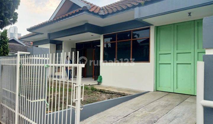 Rumah Disewakan di Perumahan Singgasana Pradana 1