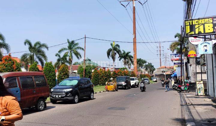 Ruko Lokasi Strategis Cocok Untuk Usaha Dagang Dan Kantor.  2