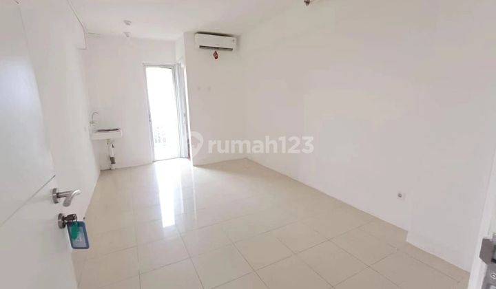 Cocok untuk investasi Studio kosongan Apartemen Bassura City SHM 1