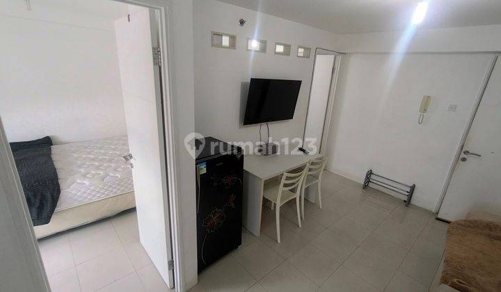 Jual 2BR hook Furnished SHM Apartemen Bassura City